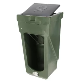 Nagy etetőbox borjúház kerítéshez