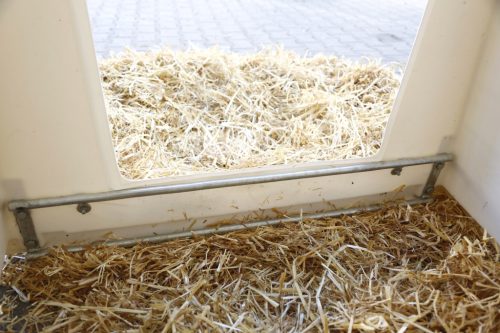 Küszöbszerelő készlet CalfHouse PE UV+ borjúházhoz - fém