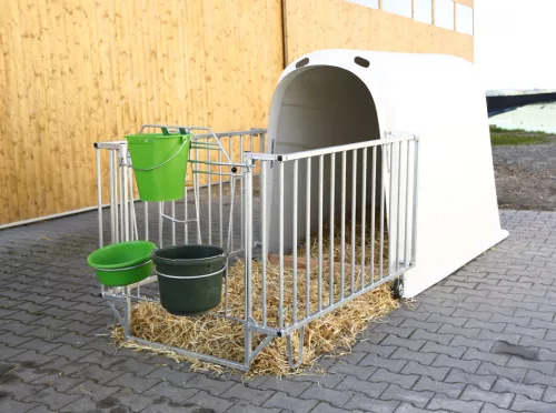 CalfHouse Premium Plus borjúház könnyű kerítéssel