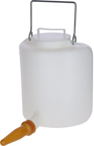 Műanyag itatóvödör borjak számára - 6 literes, tetővel és fogóval