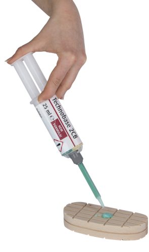 Technobase 2CB pataragasztó - 25 ml