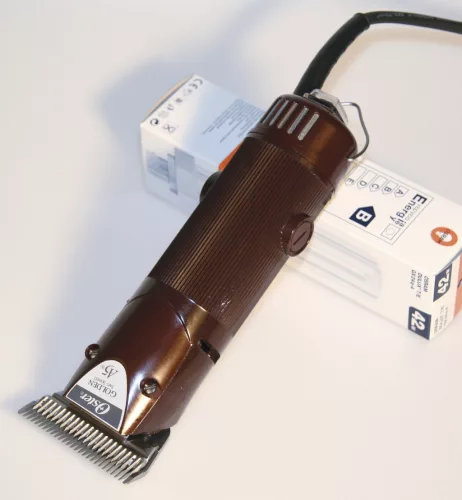 Oster Golden A5 nyírógép - két sebességfokozattal, vágófej nélkül