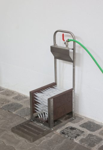 Csizmatisztító berendezés - szétszerelve szállítjuk