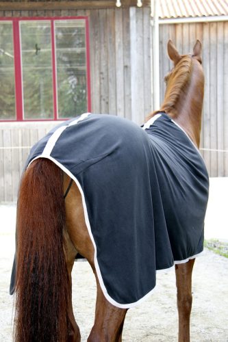 Covalliero RugBe Economic polár lótakaró - fekete, 155 cm