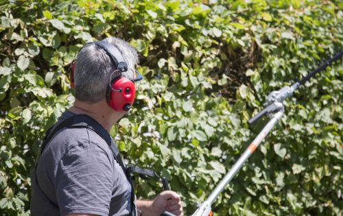 Zajszint függő, kapszulás hallásvédő