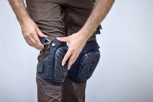 ComfortKnee térdvédő - kemény anyagból, tépőzárral