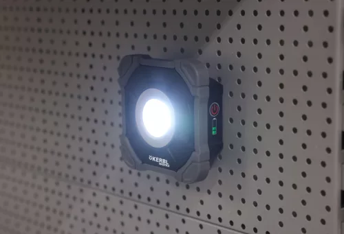 Workfire 2200 mobil LED reflektor - újratölthető, 2200 lm