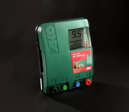 AKO Power Station XDi 10000 digitális villanypásztor készülék - 230 V / 12 V, 15 J