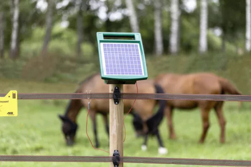 AKO SunPower S1000 villanypásztor készülék - 12 V, 1,4 J