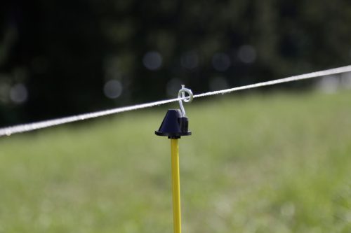 AKO üvegszálas villanypásztor karó szimpla taposóval, fémtüskével - 106 cm, 10 db/cs