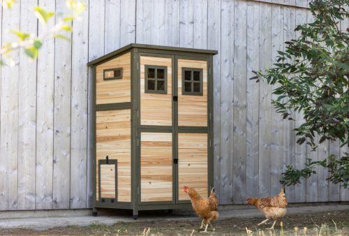 Tower fa csirkeház - 109x75x167 cm, 2 dobozos csomagolás