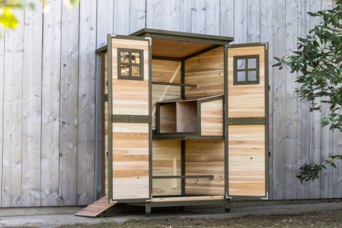 Tower fa csirkeház - 109x75x167 cm, 2 dobozos csomagolás