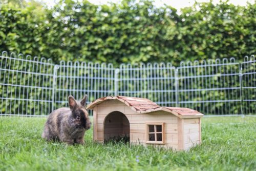 Nature Plus nyúlház íves tetővel - 30 x 20 x 20 cm