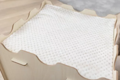 Macska kastély párnával - 37 x 37 x 30 cm