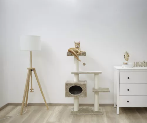 Emmy kaparóoszlop - bézs, 58 x 38 x 121 cm