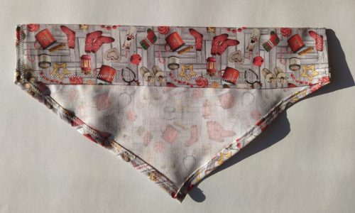 Színes, karácsonyi mintás pamutvászon kendő kutyáknak - méret: S